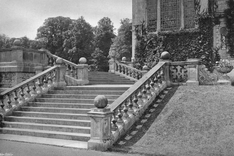 East Garden Stairway av Charles Latham