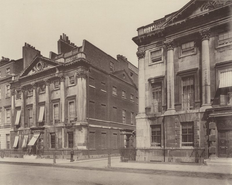 Hus på Cavendish Square, vest av Charles Latham