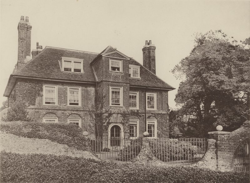 Pendell House Bletchingley, Surrey av Charles Latham