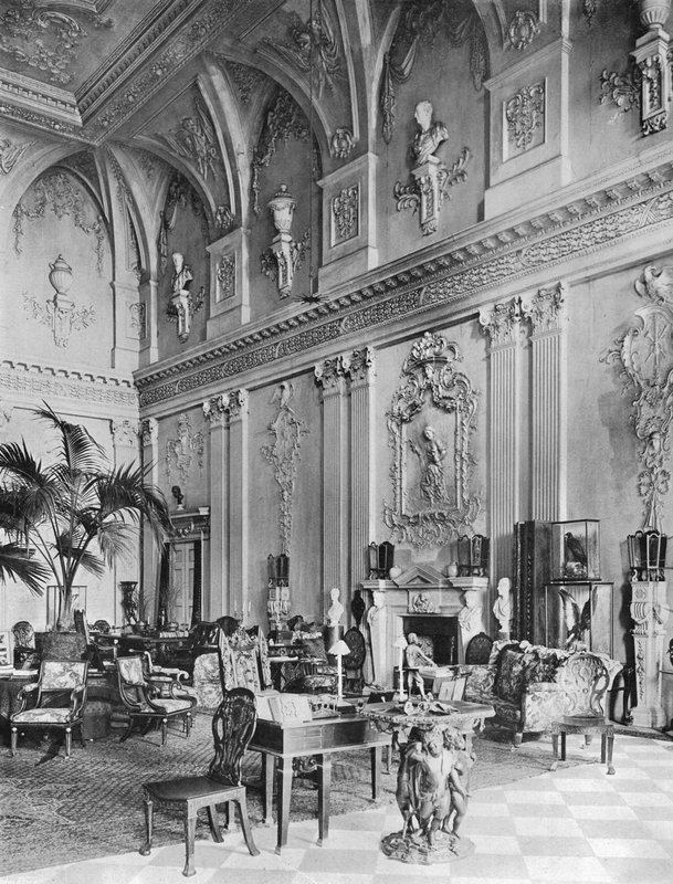 Ragley Hall: The Great Hall, North Side av Charles Latham