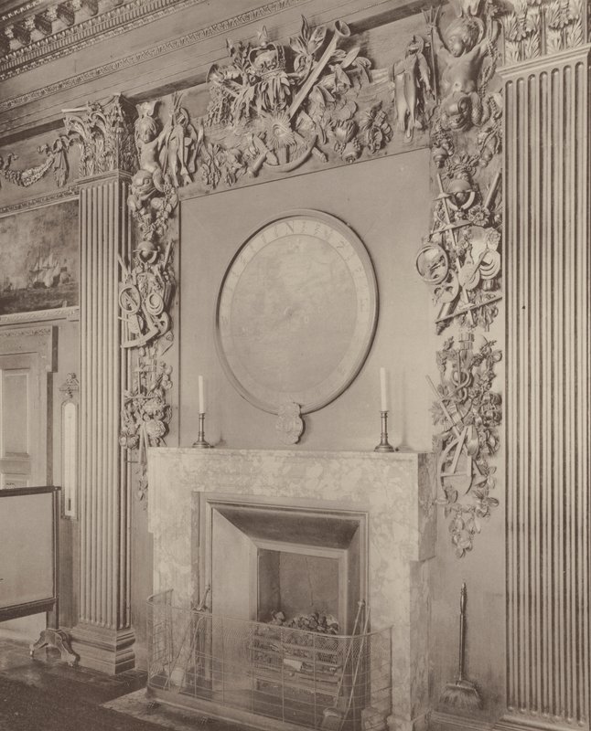 Admiralitetet, Whitehall, styreromsskorstein av Charles Latham