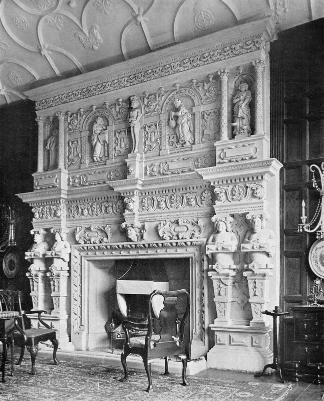 The Chimney-Piece in the Drawing Room, South Wraxall Manor, fra 'In English Homes Vol. 1, 1904 av Charles Latham