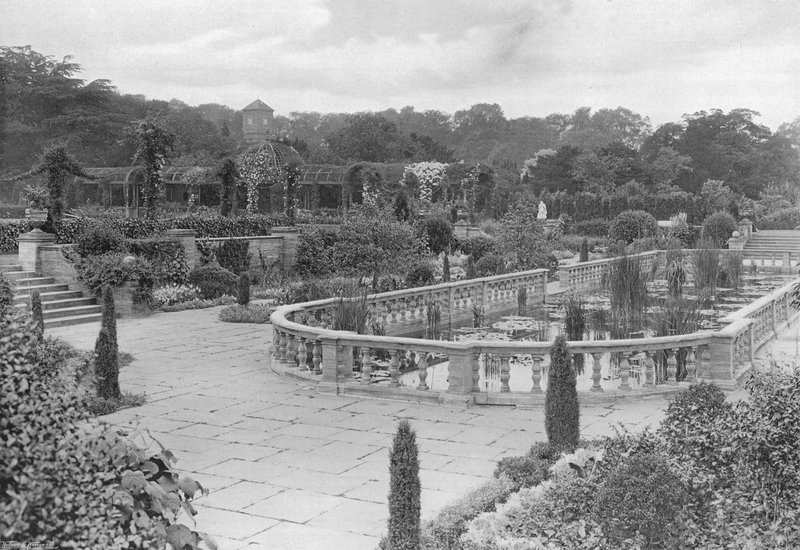 The Fond Gardens av Charles Latham
