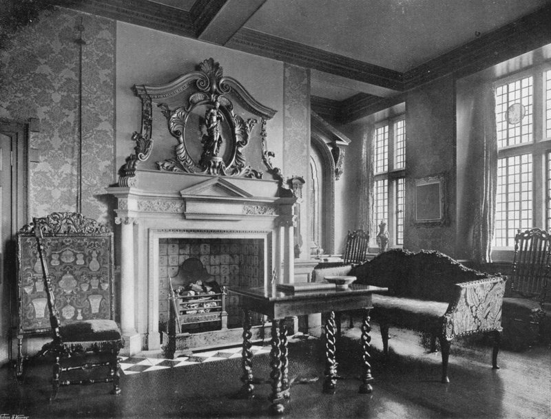 The Green Parlor av Charles Latham