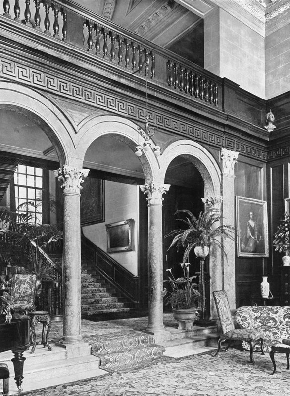 Hallgalleriet av Charles Latham