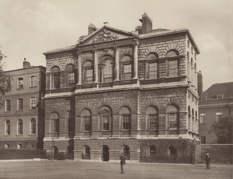Home Office, Front Facing St James