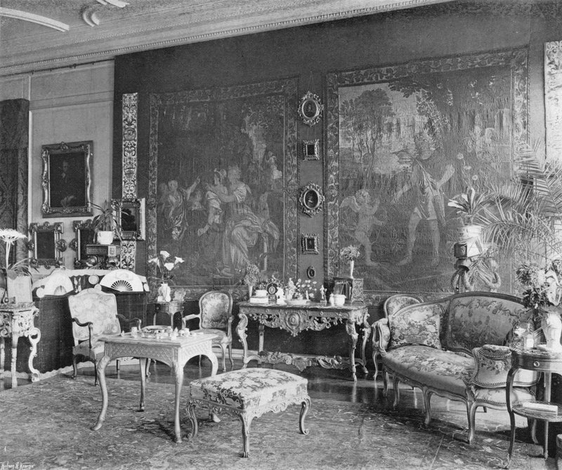 Nordenden av Long Gallery av Charles Latham