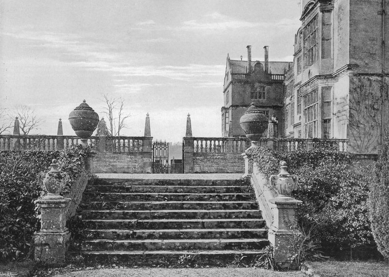 Terrassetrappen fra Sunk Privy Garden av Charles Latham