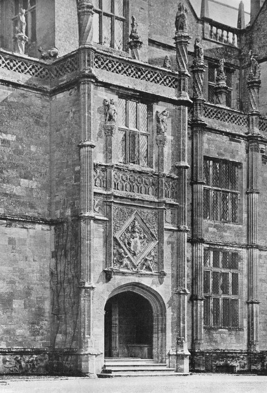 The West Porch and Screen fra Clifton Maubank av Charles Latham