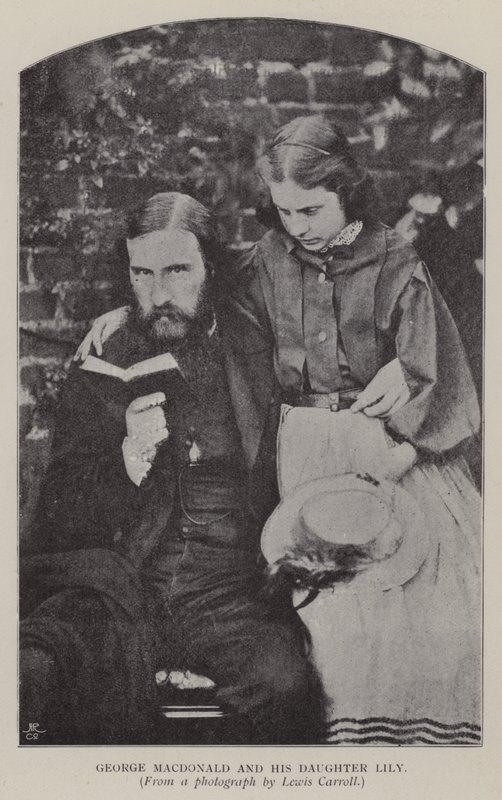 George Macdonald og hans datter Lily (s/hvitt bilde) av Charles Lutwidge Dodgson