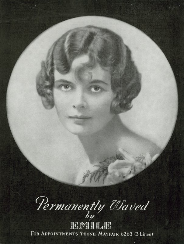 Annonse for Permanently Waved av Emile, Mayfair, London (s/hv-bilde) av English Photographer
