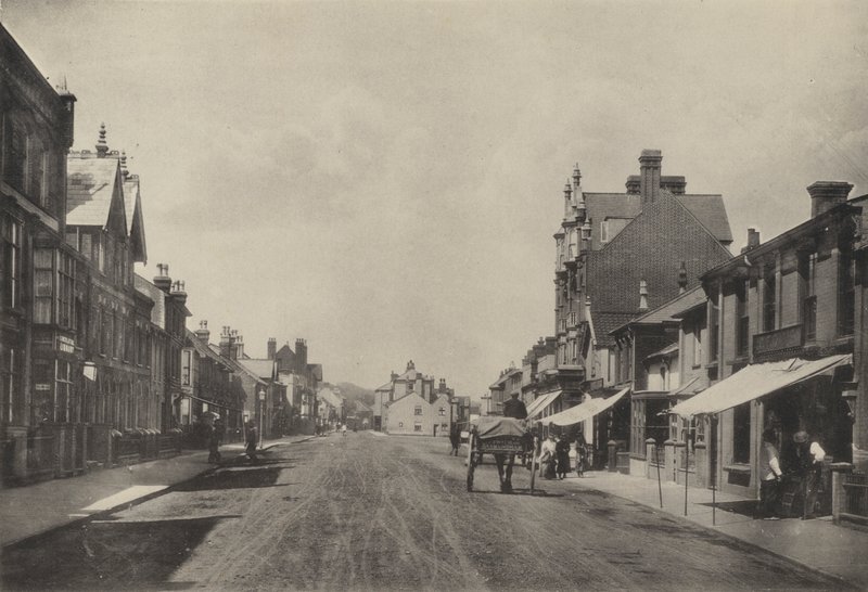 Aldeburgh, High Street (s/hvitt bilde) av English Photographer