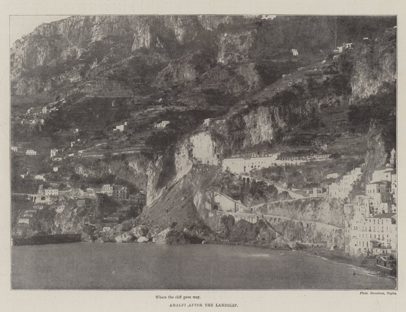 Amalfi etter skredet av English Photographer