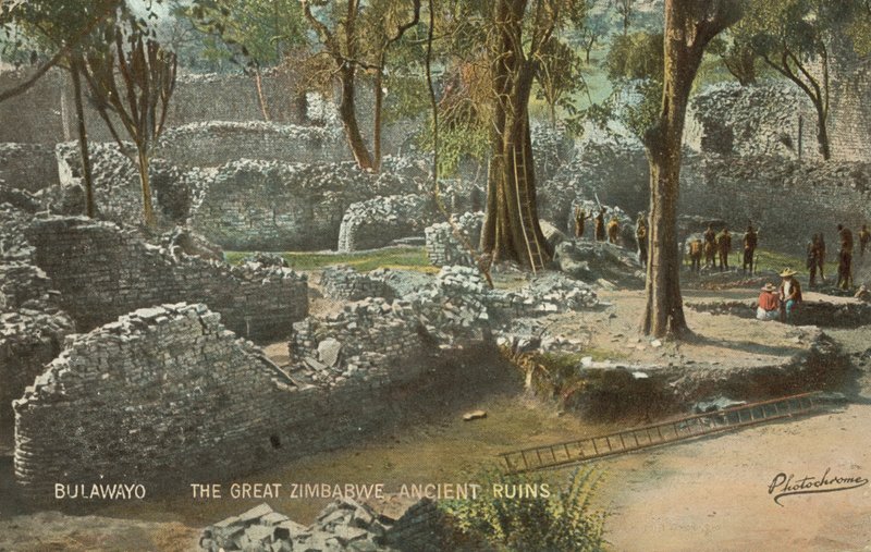 Gamle ruiner av Great Zimbabwe av English Photographer