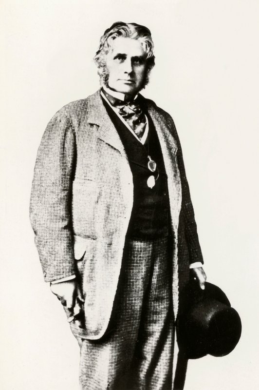 Augustus Henry Lane-Fox Pitt Rivers, portrett (s/hv-bilde) av English Photographer