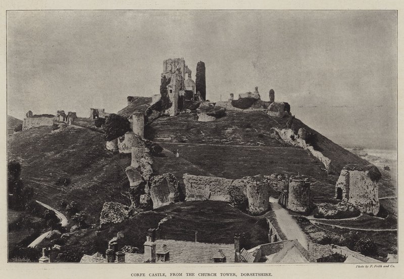 Corfe Castle, fra Church Tower, Dorsetshire av English Photographer