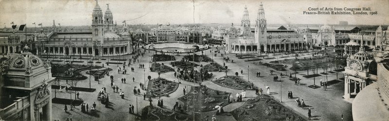 Court of Arts fra Congress Hall, Franco-British Exhibition, London, 1908 av English Photographer