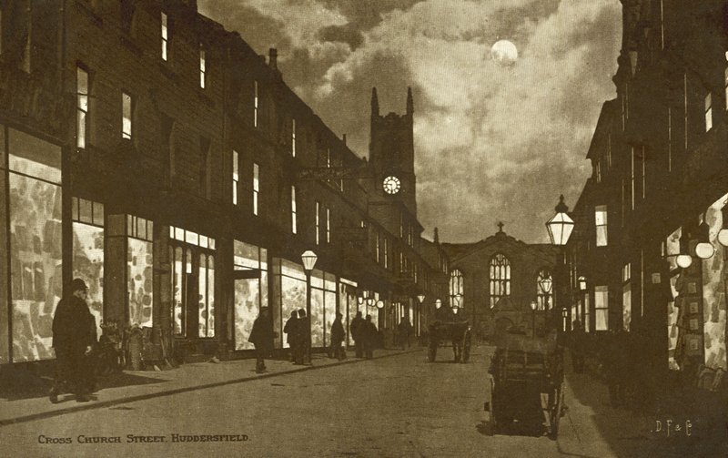 Cross Church Street, Huddersfield av English Photographer