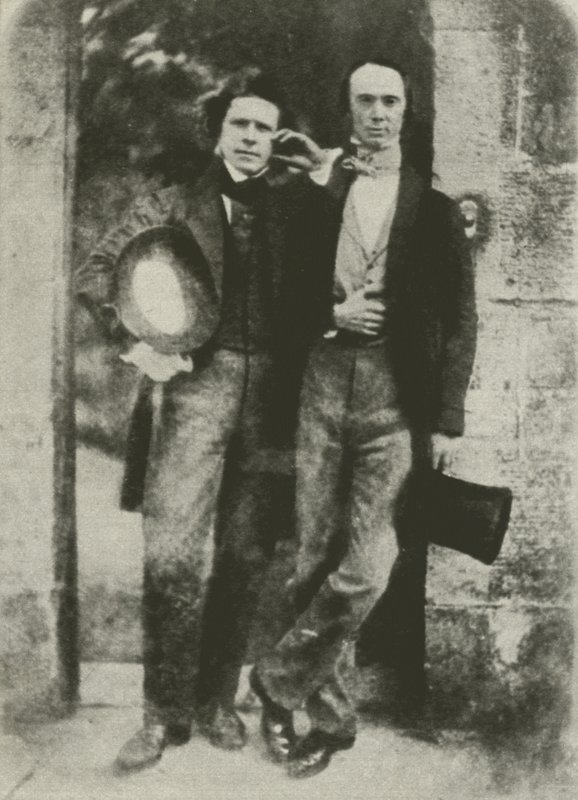 David Octavius Hill (til venstre) og WB Johnstone, direktør for Scotish National Gallery (s/hv-bilde) av English Photographer