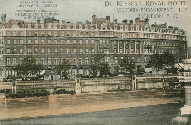 De Keysers Royal Hotel, Victoria Embankment, EC av English Photographer