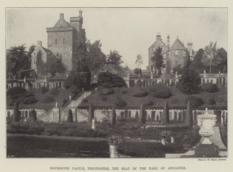 Drummond Castle, Perthshire, setet til jarlen av Ancaster av English Photographer