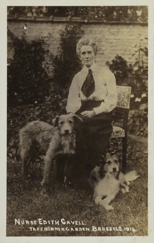 Edith Cavell av English Photographer
