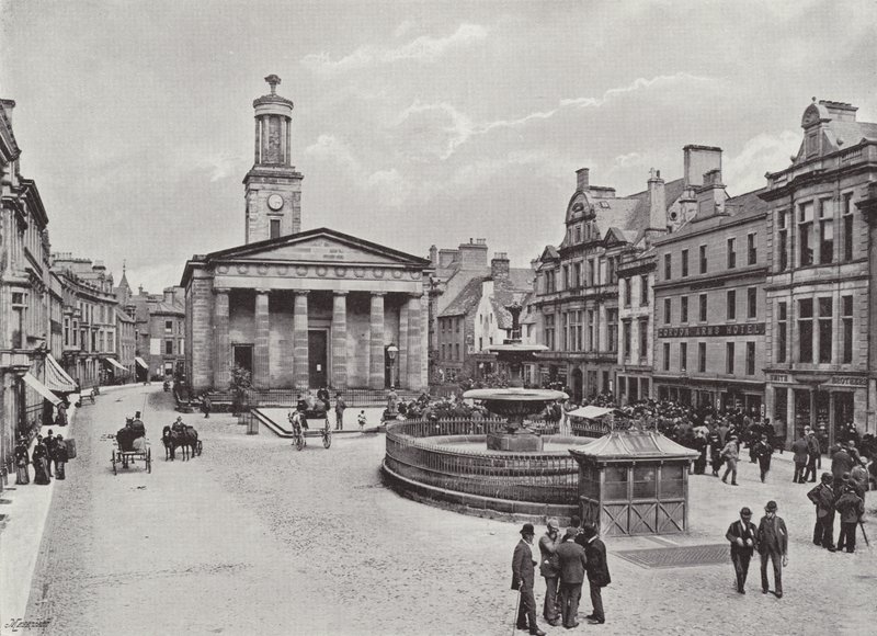 Elgin, The High Street av English Photographer