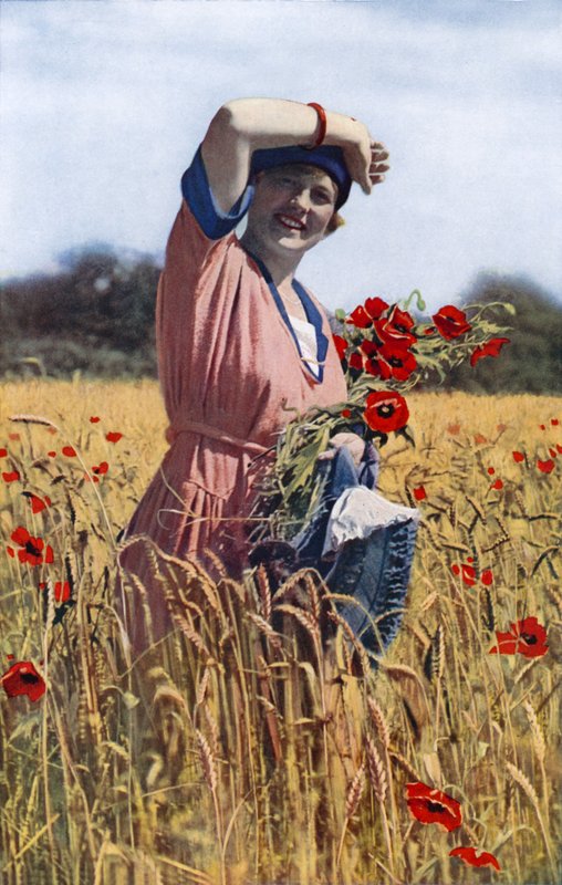 Den vakreste av Evas døtre - Den engelske jenta (fargebilde) av English Photographer