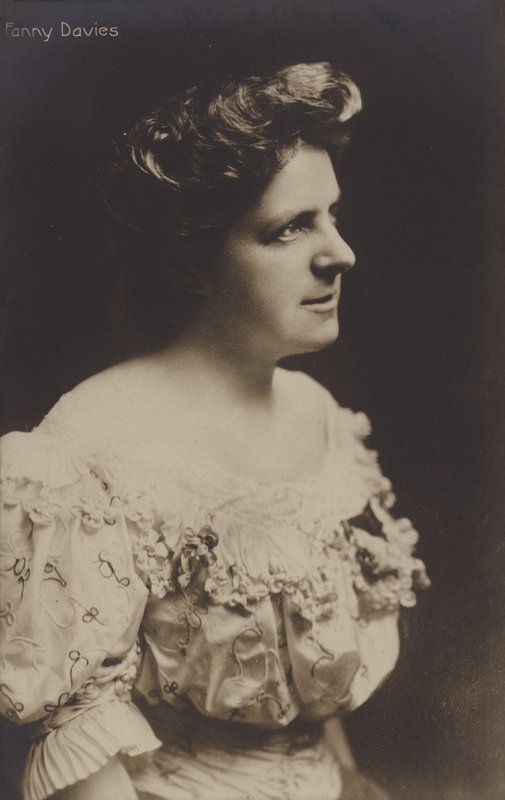 Fanny Davies , britisk pianist av English Photographer