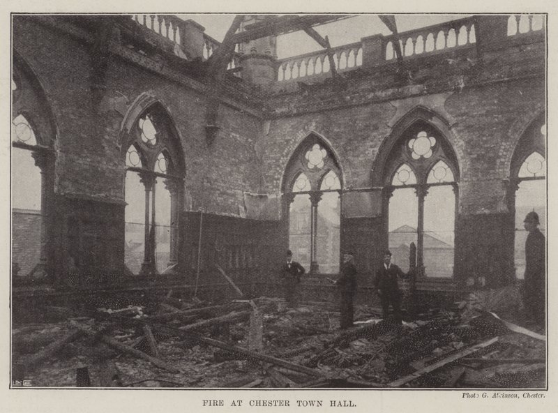 Brann i Chester Town Hall av English Photographer
