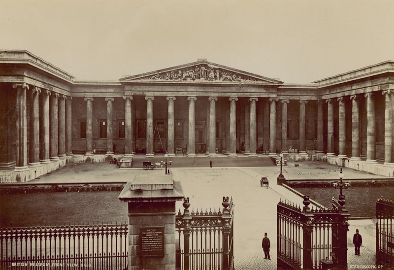 Forfra av British Museum av English Photographer