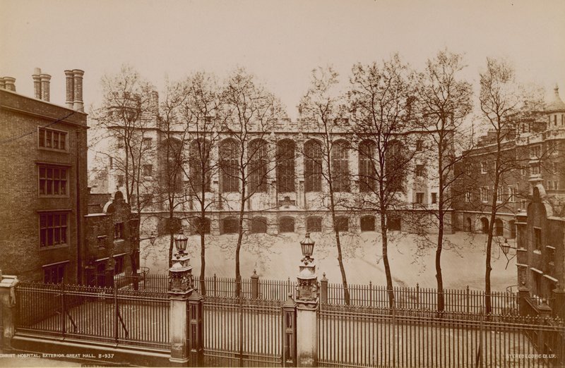 Generell utsikt over Great Hall of Christs Hospital av English Photographer