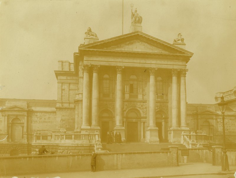 Generell visning av Tate Gallery av English Photographer