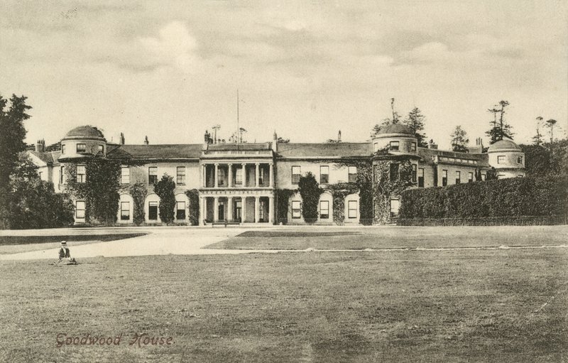 Goodwood House, West Sussex (s/hvitt bilde) av English Photographer