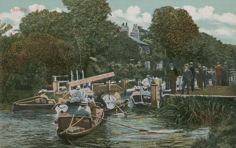 Goring - båtliv på elven. Postkort sendt i 1913. av English Photographer