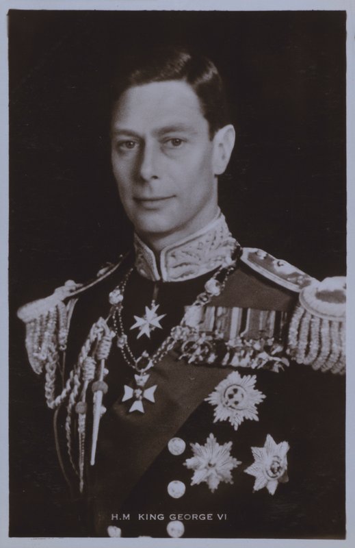 HM King George VI (s/hvitt bilde) av English Photographer