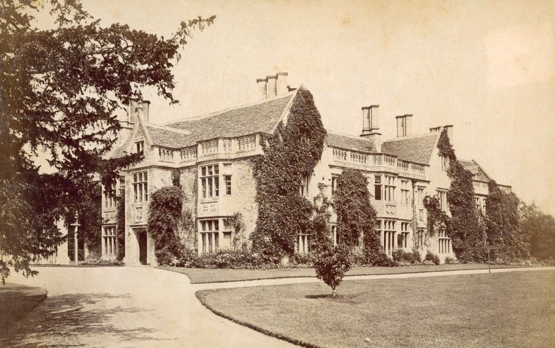 Hannington Hall, Wilts (s/hvitt bilde) av English Photographer