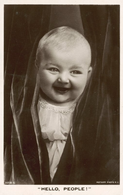 Hei folkens! Barn som smiler av English Photographer