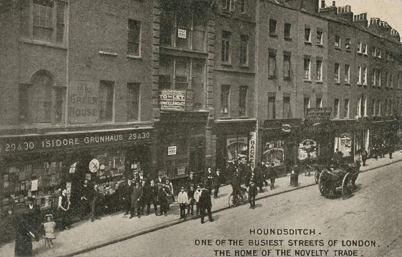 Houndsditch, en av de travleste gatene i London, Home of the Novelty Trade, London av English Photographer