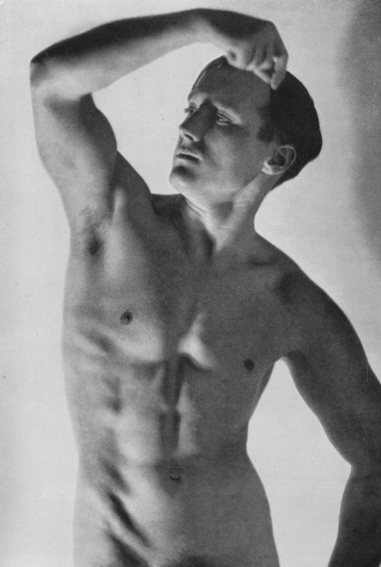 Illustrasjon for The Male Body (s/hvitt foto) av English Photographer