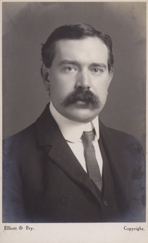 John Ambrose Fleming (1849-1945), engelsk elektroingeniør og fysiker av English Photographer