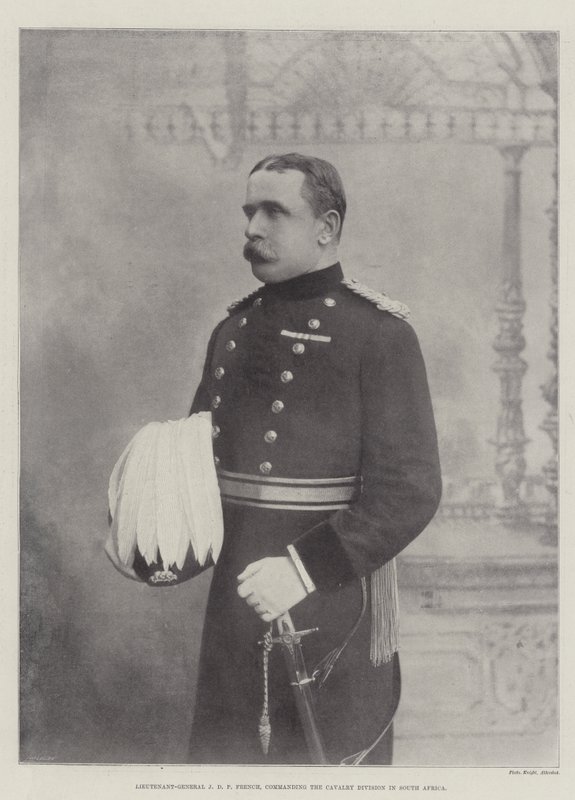 Generalløytnant JD P French, kommanderte kavaleridivisjonen i Sør-Afrika av English Photographer