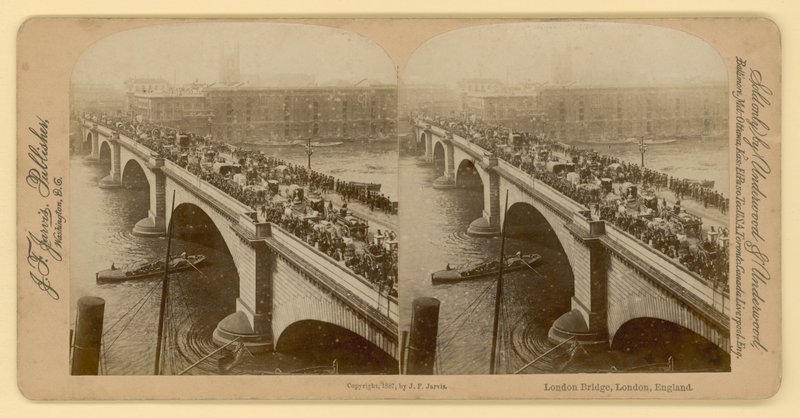 London Bridge, London av English Photographer