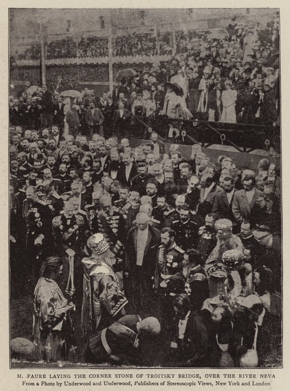 M Faure legger hjørnesteinen til Troitsky-broen, over elven Neva av English Photographer