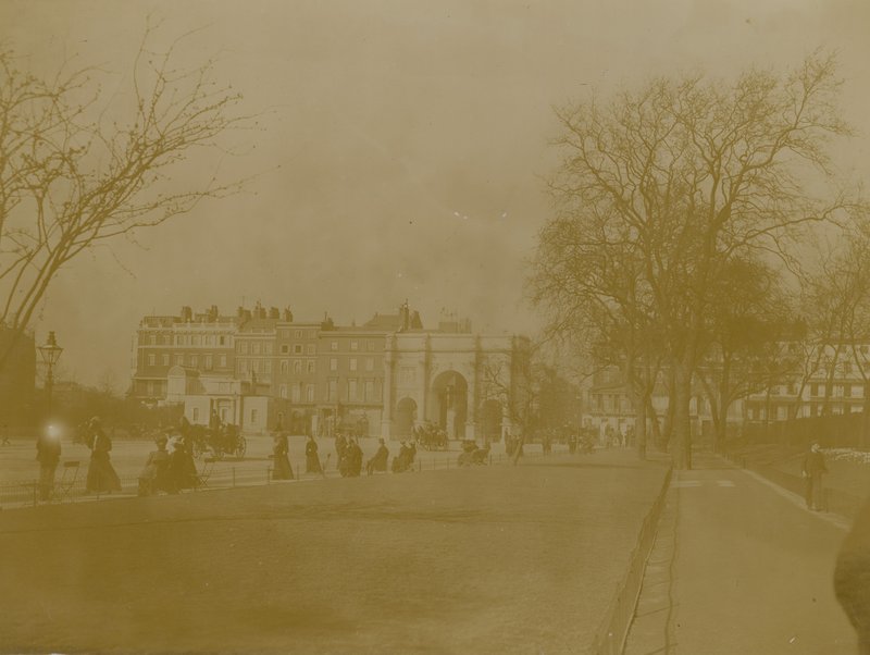 Marble Arch, Hyde Park, London av English Photographer