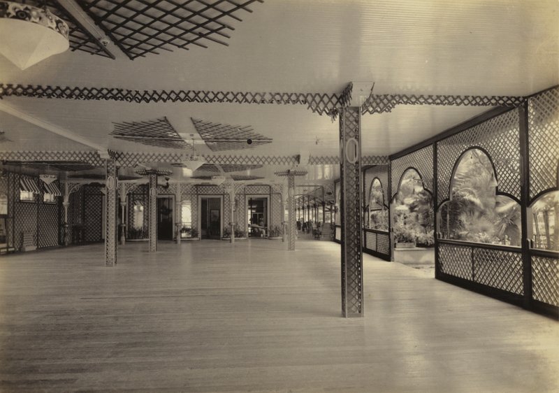 Marine Hotel, Ballroom, 1920 av English Photographer