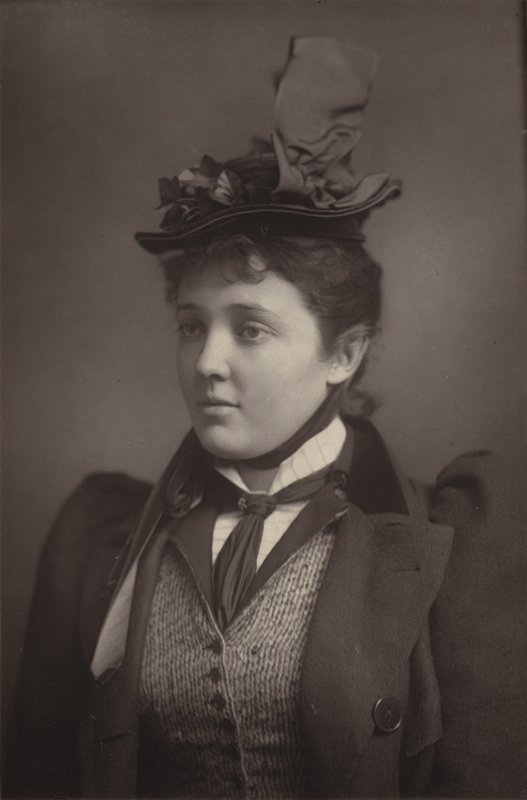 Frøken Marion Lea av English Photographer