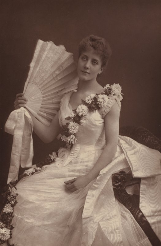 Frøken Maude Millett av English Photographer