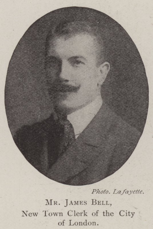 Mr James Bell, New Town Clerk i City of London av English Photographer