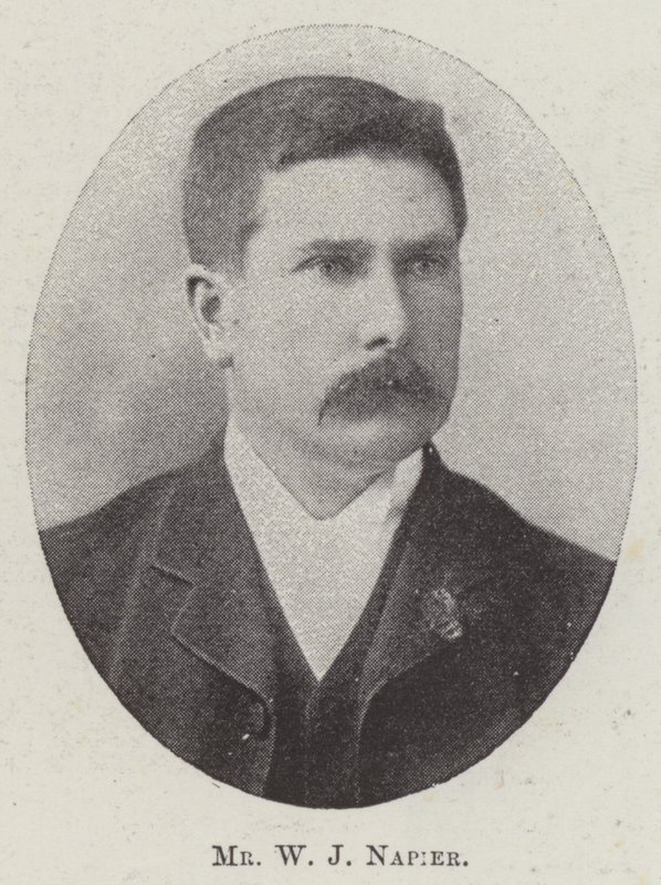 Mr W J Napier av English Photographer